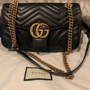 Gucci Black and Gold Shoulder Bag